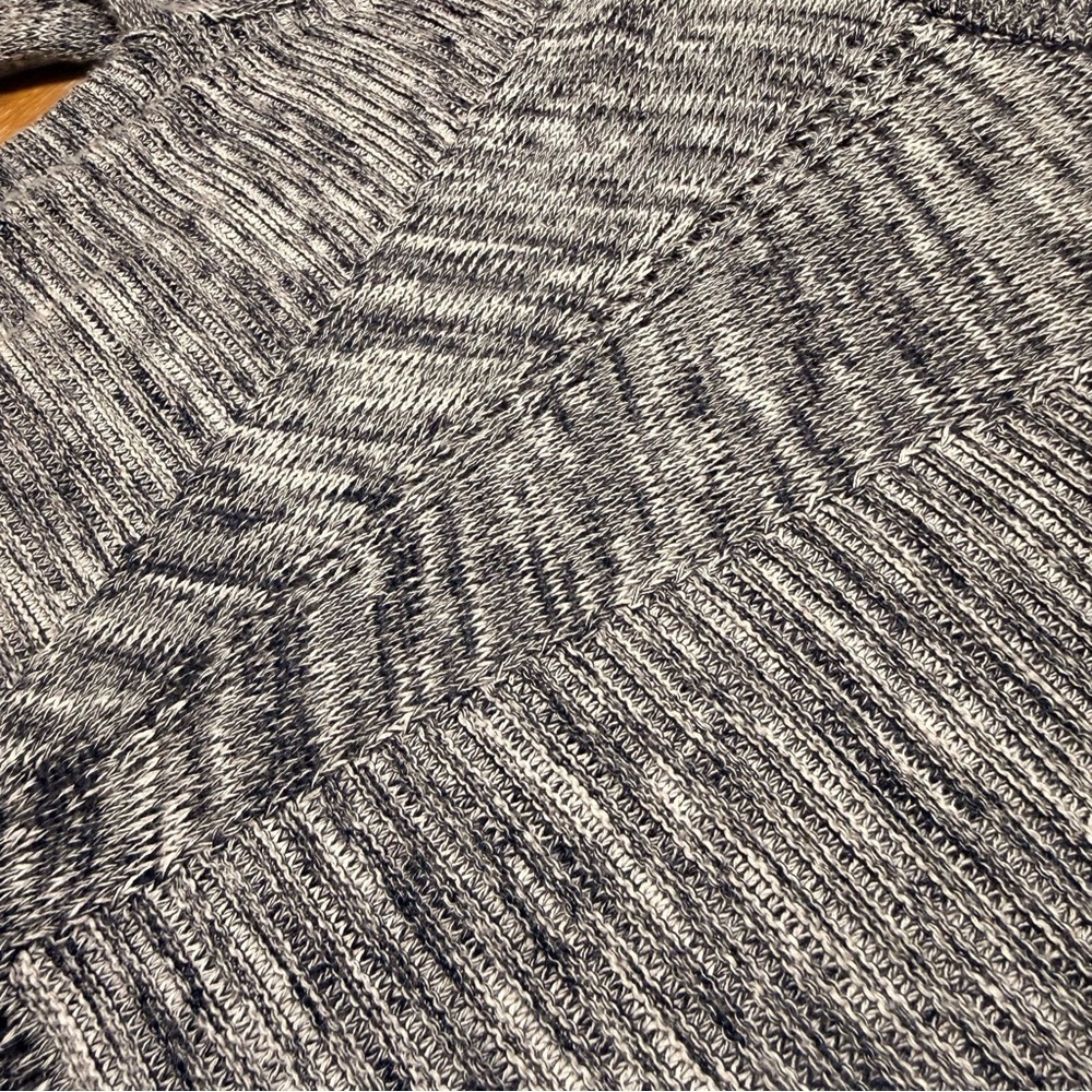 Vince | Marled Knit Blue Crew Neck Sweater | Sz S - Picture 4 of 7